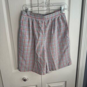 BonWorth multicolor plaid shorts size medium petite